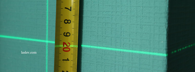 The thickness of the laser line Huepar LS41G at a distance of 5 meter.