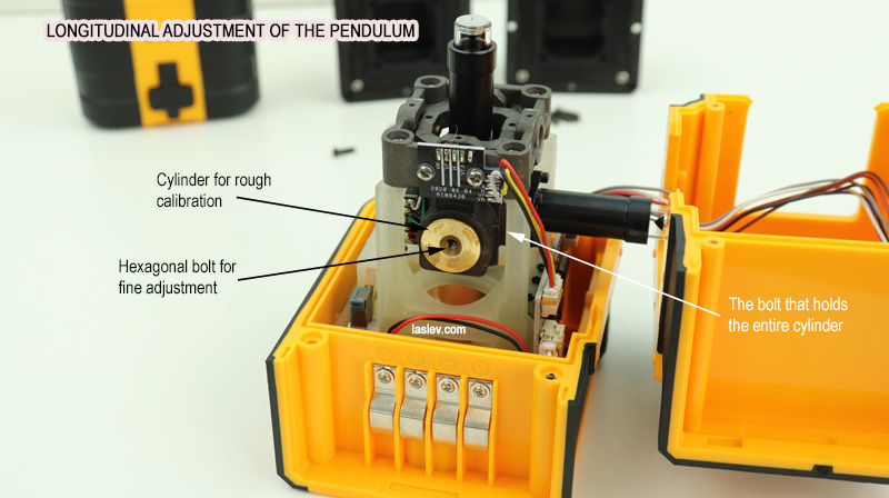 Instructions for calibrating the longitudinal position of the Kaiweets KT360A laser level.