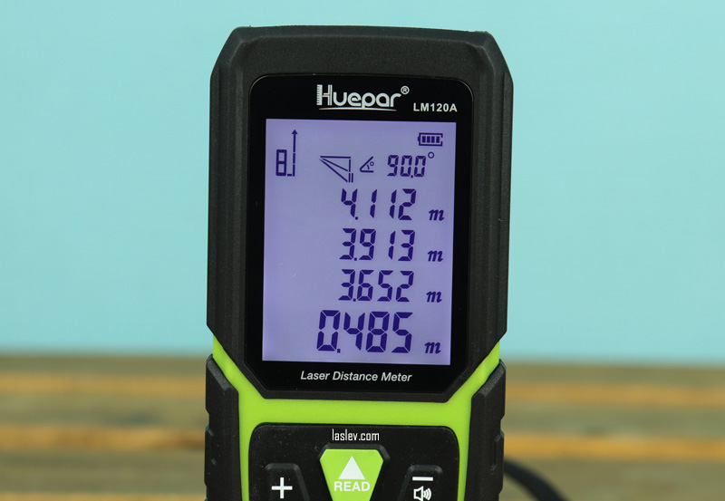 On the screen of the Huepar LM120A laser rangefinder the calculation of the inaccessible segment length